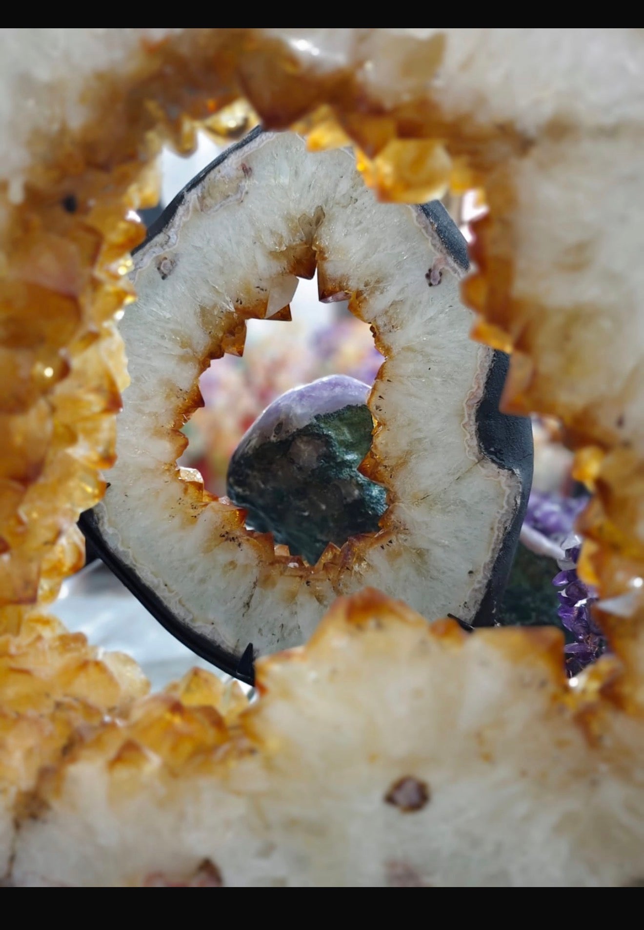 Here is a catalogue-ready English description (Hindi style but NO Hindi words) for your Citrine Clusters 👇
Short, clean