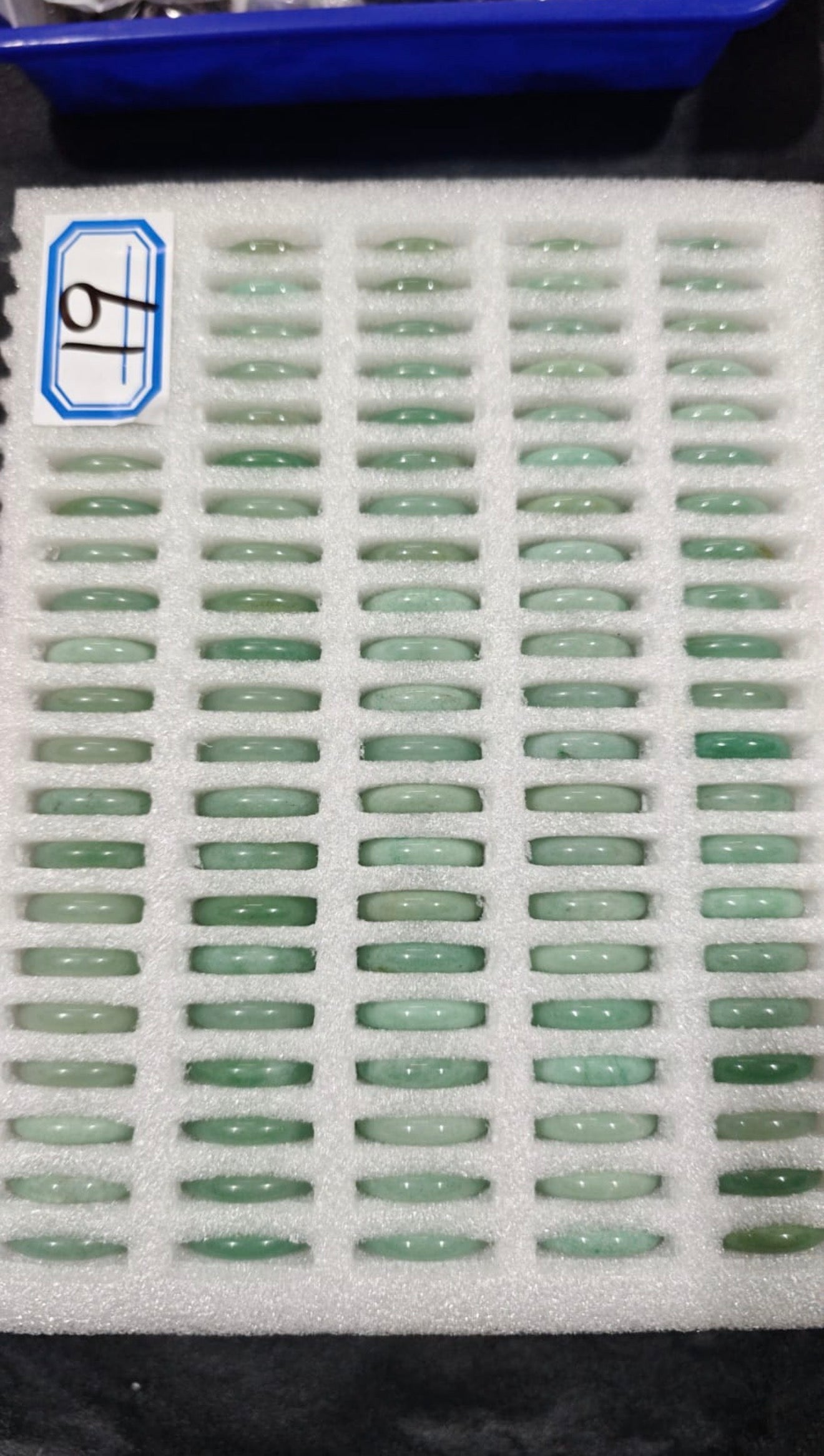 Green Aventurine Crystal Ring – Luck, Growth & Opportunity
A beautifully carved natural Green Aventurine ring, known worldwide as the Stone of Luck