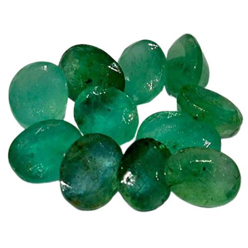 Emreald/Panna Gemstone- Medium 3 Quality