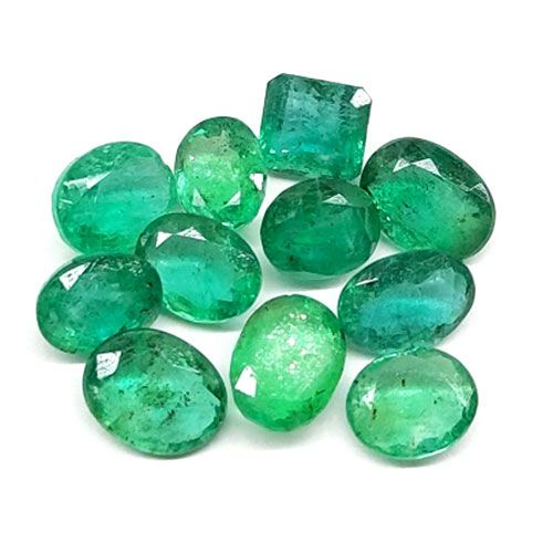 Emreald/Panna Gemstone- Medium 5 Quality