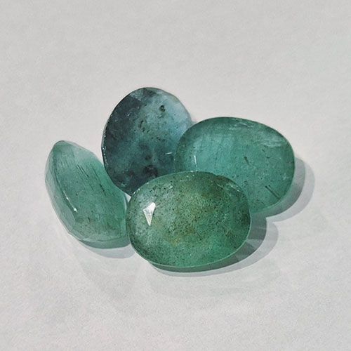 Emreald/Panna Gemstone- High 1 Quality